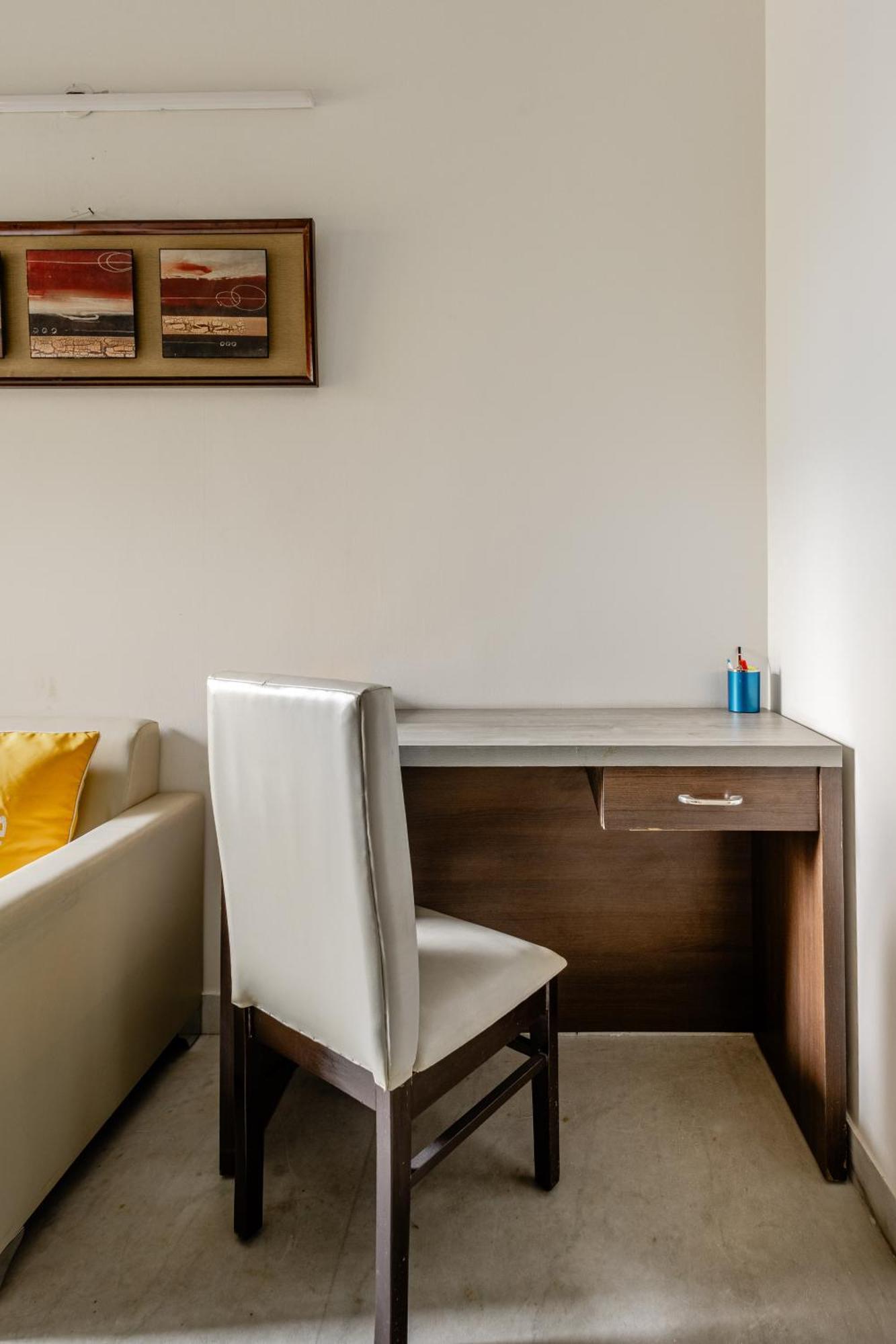 Lime Tree Service Apartment Golf Course Road, Гургаон Екстериор снимка