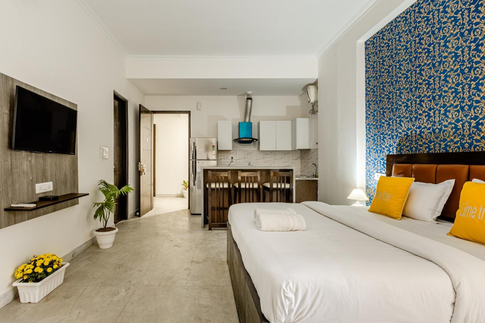 Lime Tree Service Apartment Golf Course Road, Гургаон Екстериор снимка