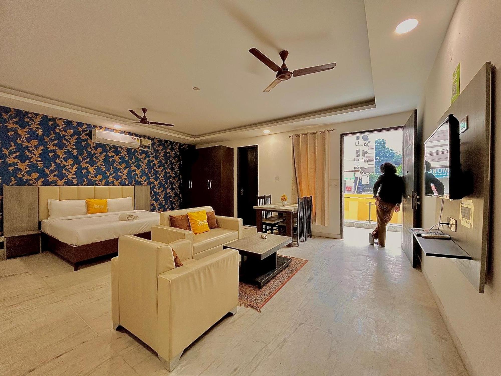Lime Tree Service Apartment Golf Course Road, Гургаон Екстериор снимка